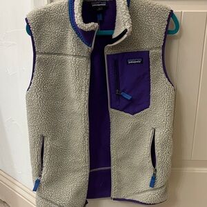 Patagonia Gray and Blue Fleece Vest